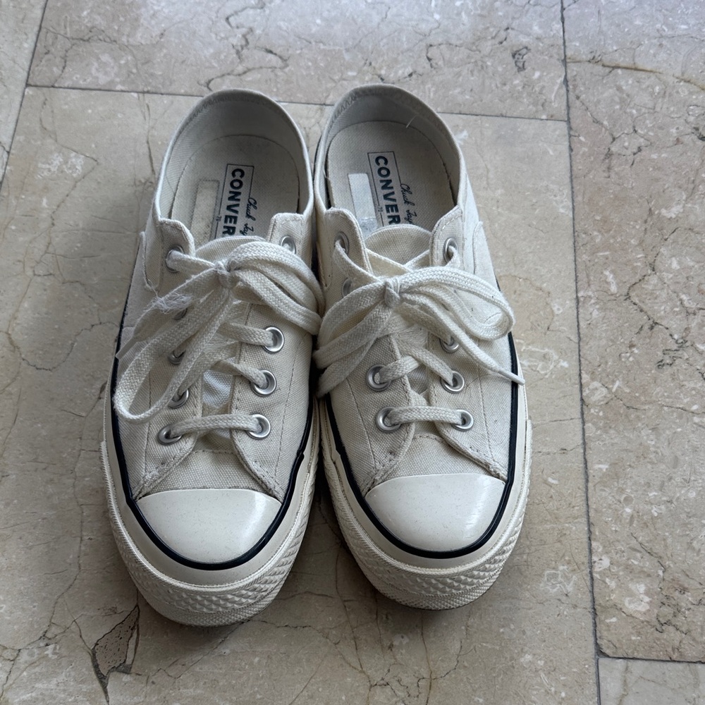 Converse shoes